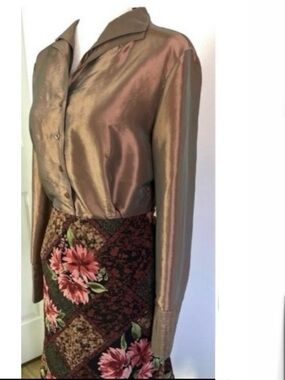 Trendy brown  metallic cooper shine in fabric/ button-up shirt w/original collar